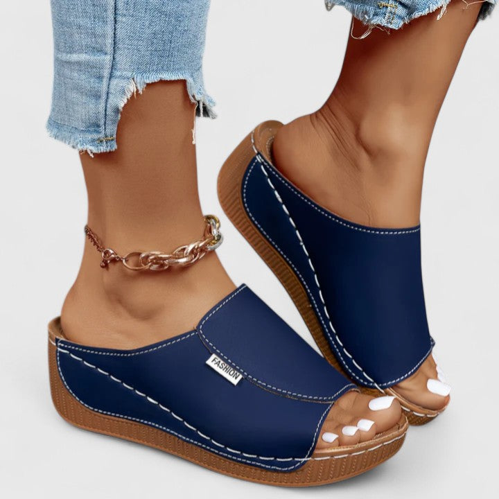 Bleu marine / 12 US | 43 EU