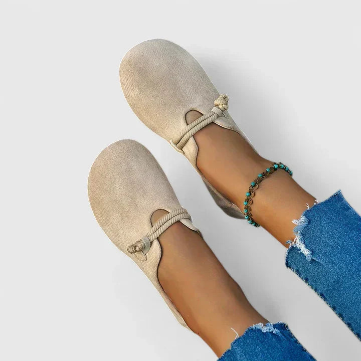 Beige (Almost sold out) / 13