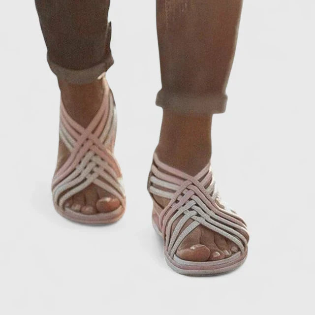 Rose / 12 US | 43 EU
