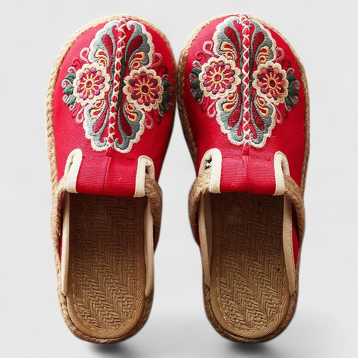 Rouge / 9 US | 40 EU