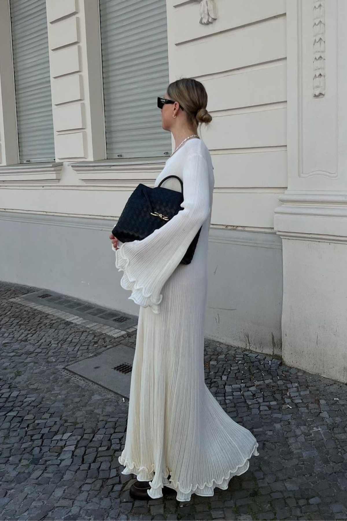 Blanc / L